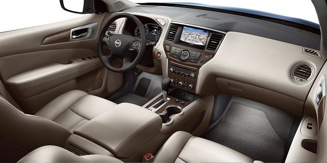 2021 Nissan Pathfinder interior