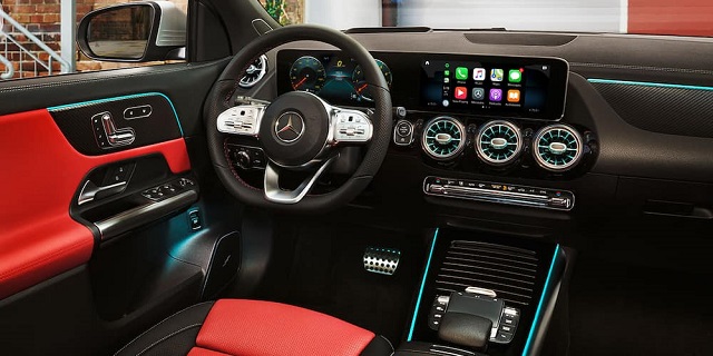 2023 Mercedes-Benz GLA interior
