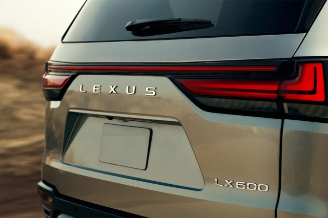 2023 Lexus LX 600 changes